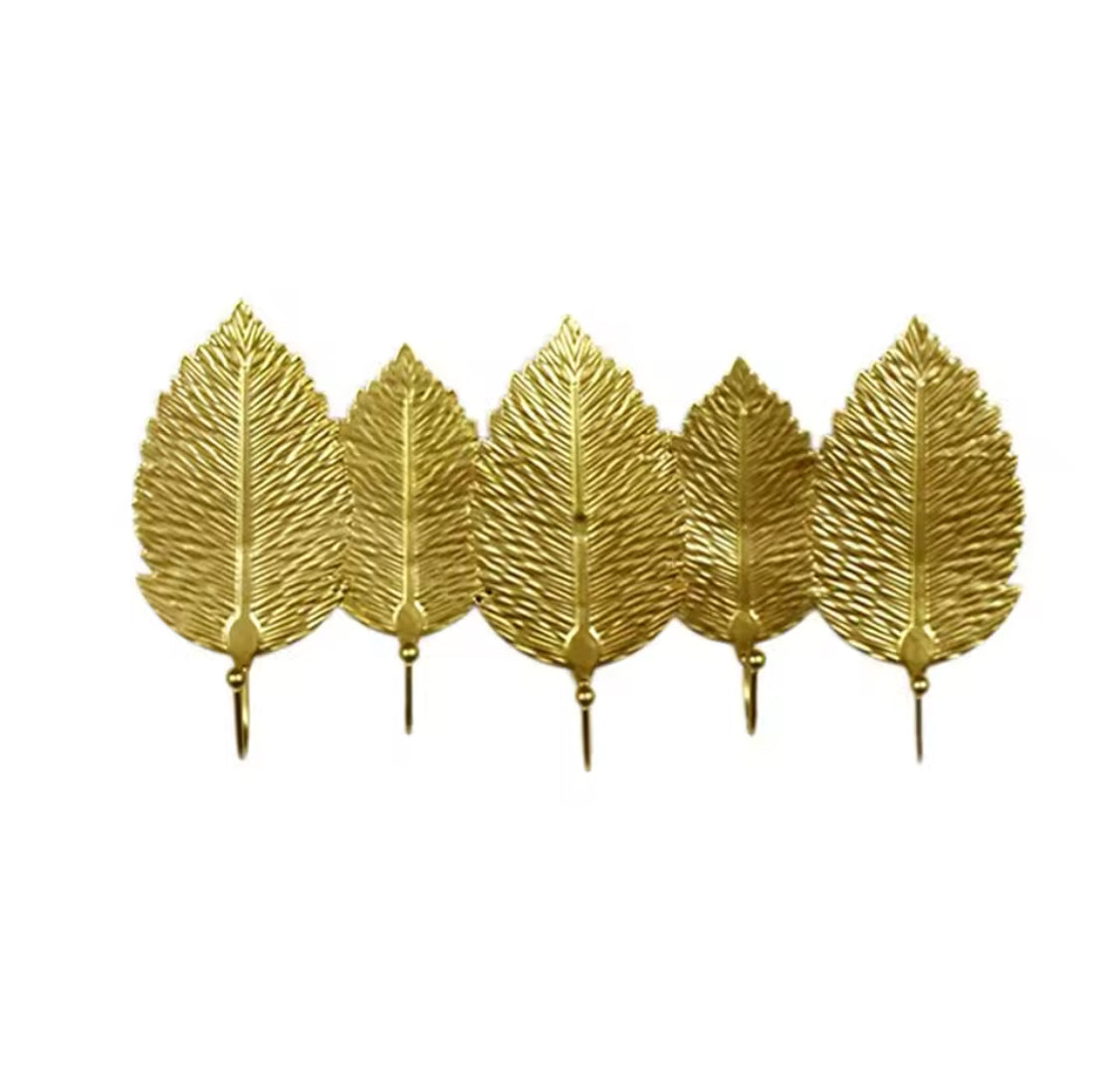 Multipurpose Metal Leaf Shape Hook, European Style Wall Key Hanger, Creative Wall Hook Rack Multipurpose Metal Leaf Shape Hook, European Style Wall Key Hanger, Creative Wall Hook Rack